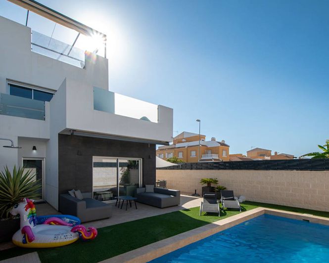 Image No.24-3 Bed Villa for sale