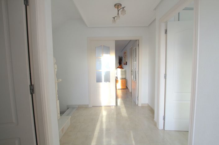 Image No.22-4 Bed Villa for sale