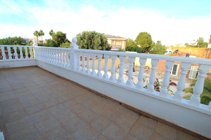 Image No.27-4 Bed Villa for sale