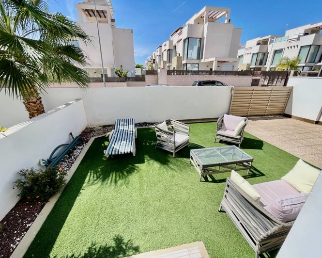 Image No.14-2 Bed Apartment for sale