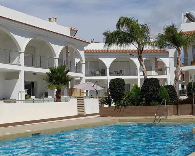 Image No.28-2 Bed Apartment for sale