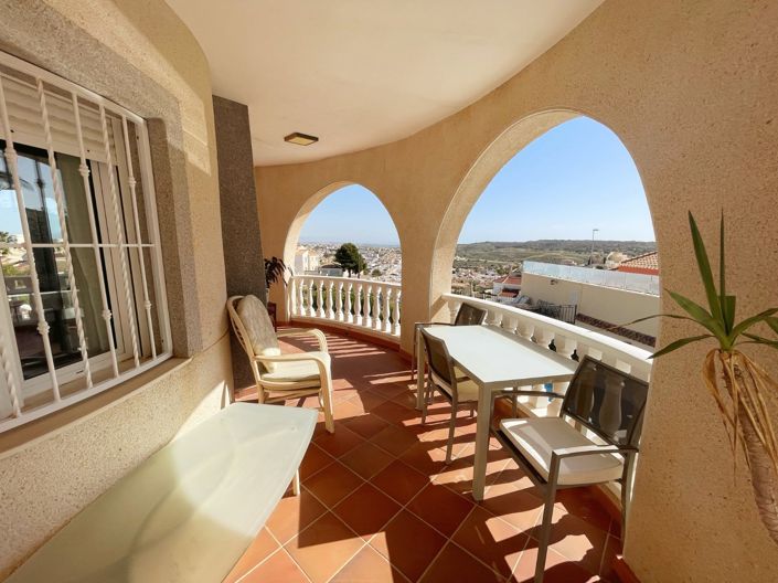 Image No.3-5 Bed Villa for sale