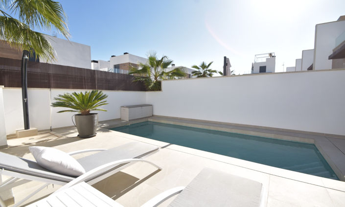 Image No.34-4 Bed Villa for sale