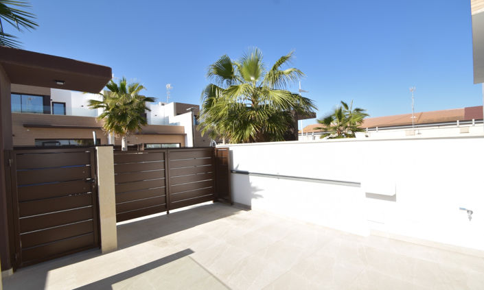 Image No.36-4 Bed Villa for sale