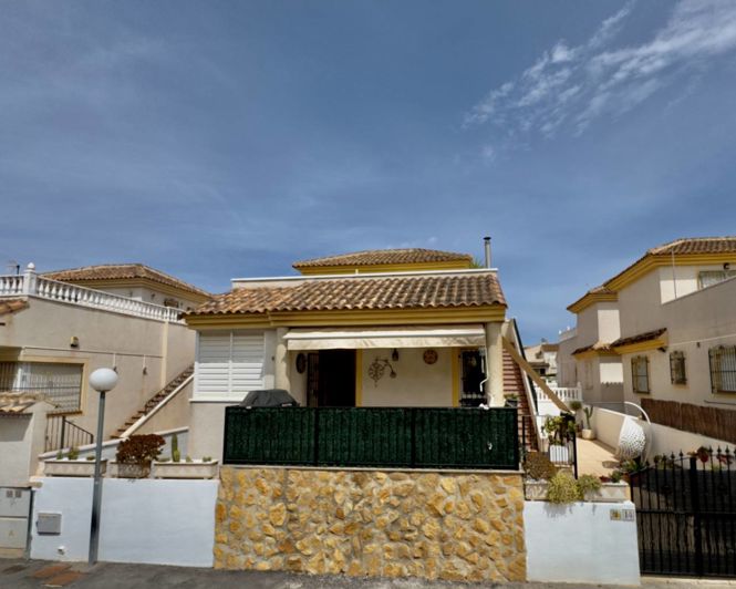Image No.1-Villa de 3 chambres à vendre à Algorfa