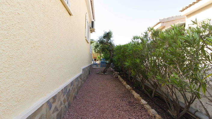 Image No.58-5 Bed Villa for sale