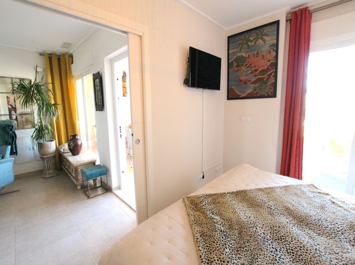 Image No.13-2 Bed Apartment for sale