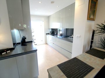 48926_stylish_and_contemporary_2_bed_2_bath_apartment_vista_azul_xxix_260425101456_img_2045