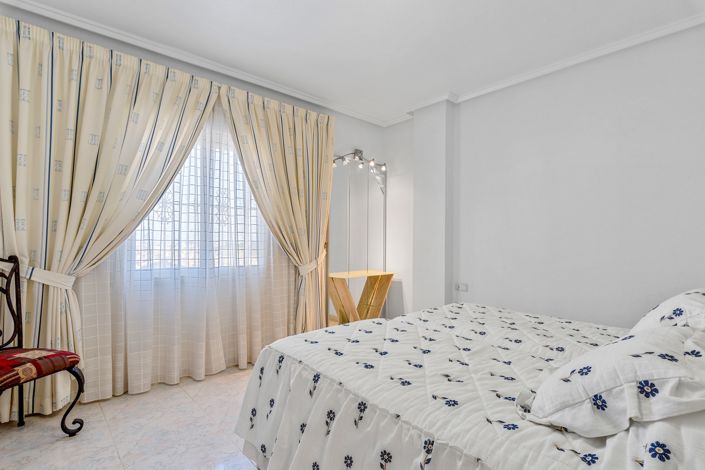 Image No.22-7 Bed Villa for sale