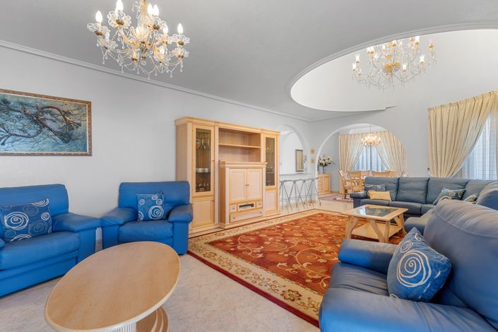 Image No.6-7 Bed Villa for sale