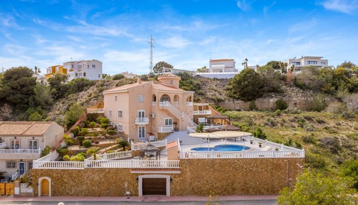 Image No.62-7 Bed Villa for sale