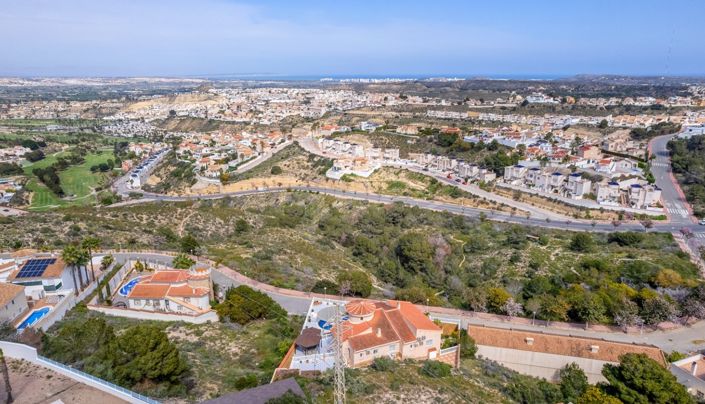 Image No.65-7 Bed Villa for sale