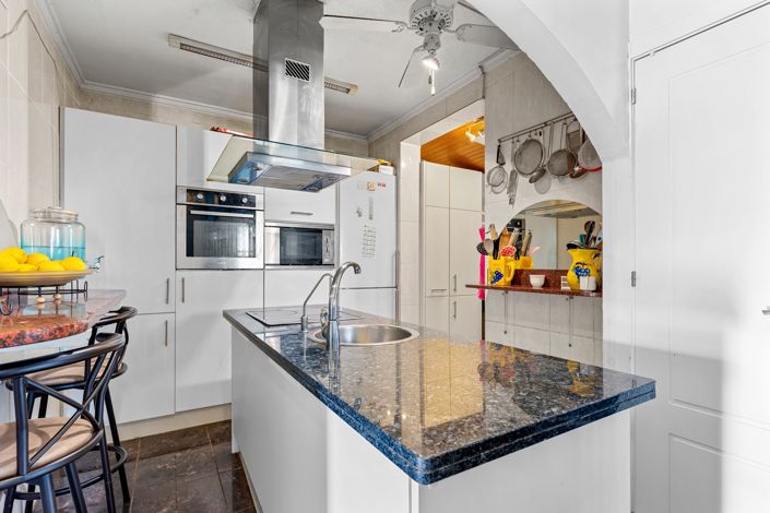 Image No.11-4 Bed Villa for sale