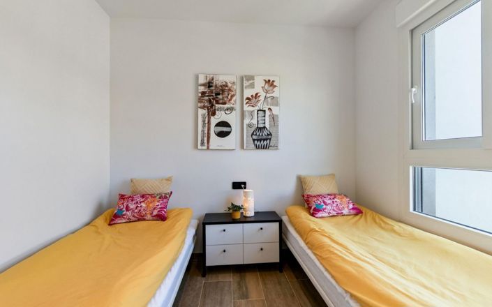 Image No.16-2 Bed Apartment for sale