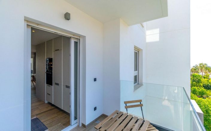 Image No.22-2 Bed Apartment for sale