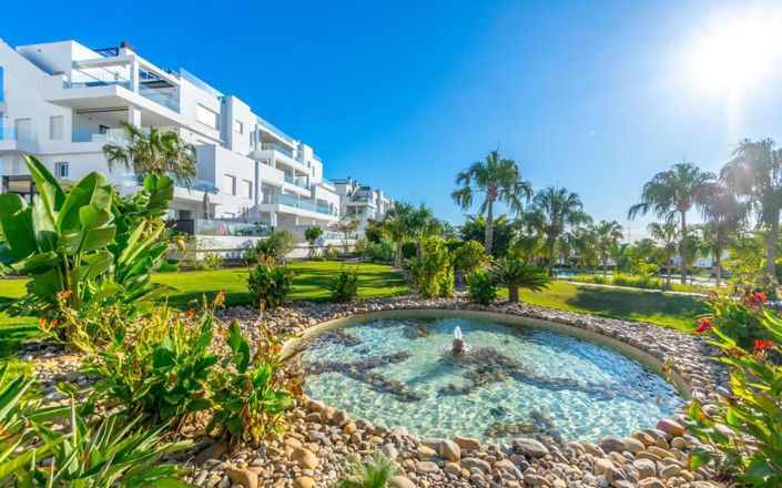 Image No.25-2 Bed Apartment for sale