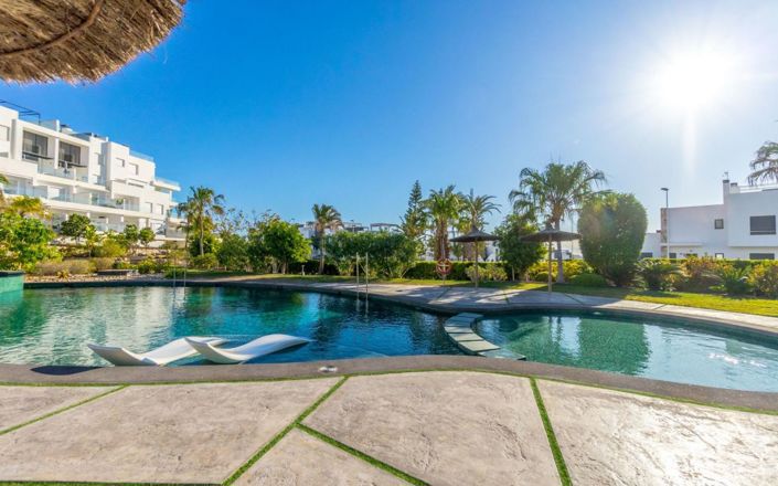 Image No.26-2 Bed Apartment for sale