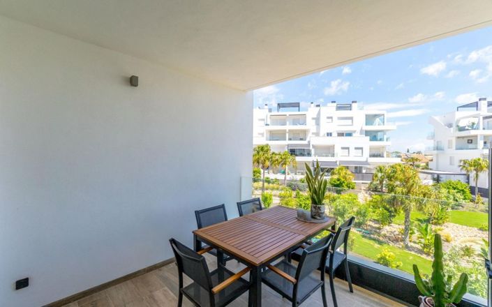 Image No.6-2 Bed Apartment for sale