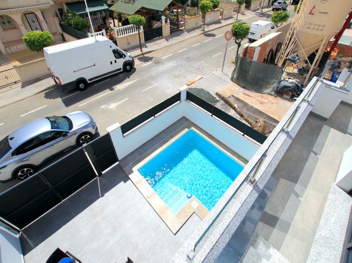 Image No.26-3 Bed Villa for sale