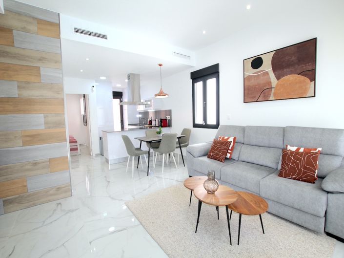 Image No.3-3 Bed Villa for sale