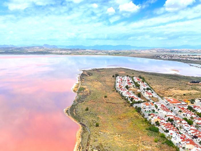 Image No.37-3 Bed Villa for sale