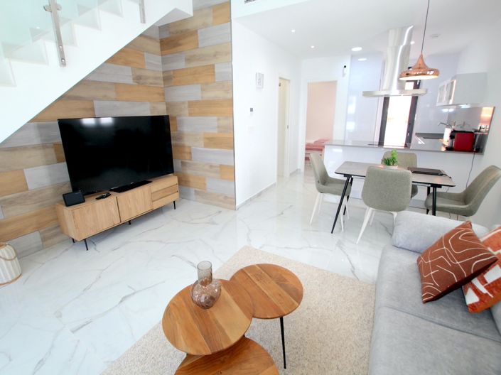 Image No.6-3 Bed Villa for sale