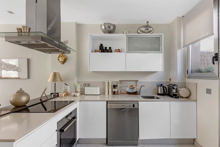 Image No.11-3 Bed Villa for sale