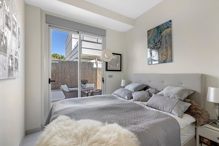 Image No.14-3 Bed Villa for sale