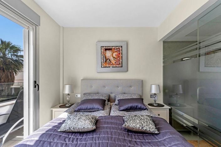 Image No.25-3 Bed Villa for sale