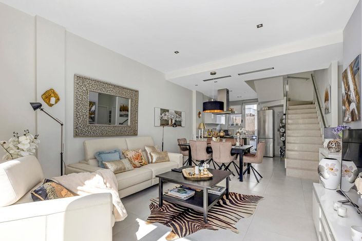 Image No.4-3 Bed Villa for sale