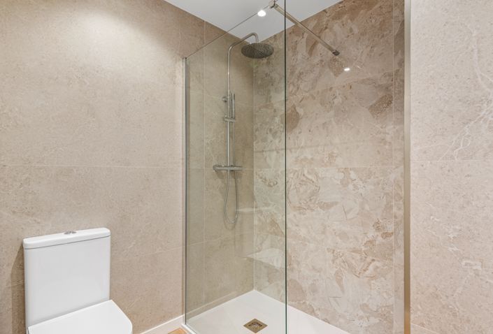 Image No.22-2 Bed Apartment for sale