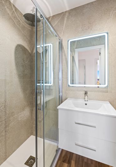 Image No.28-2 Bed Apartment for sale