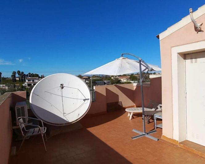 Image No.29-3 Bed Quad for sale