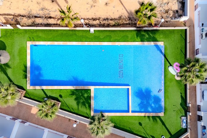 Image No.21-3 Bed Townhouse for sale