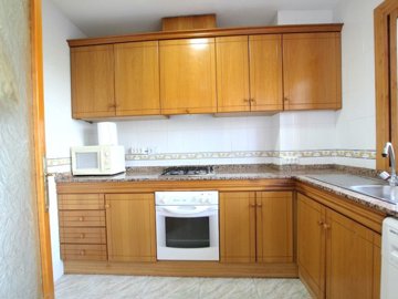 48944_charming_ground_floor_coastal_apartment_walking_distance_to_the_beach_070525121632_img_2509
