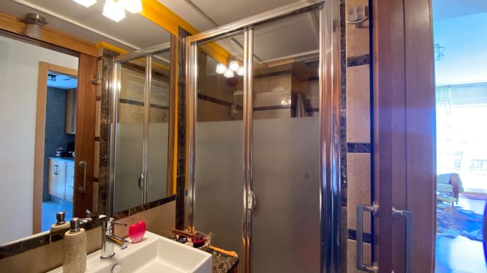 Image No.32-4 Bed Apartment for sale