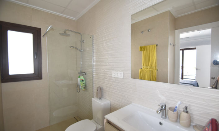 Image No.16-3 Bed Villa for sale