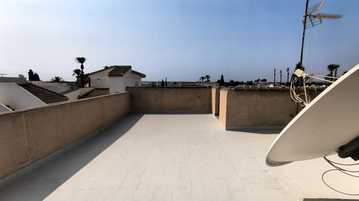 Image No.27-3 Bed Villa for sale