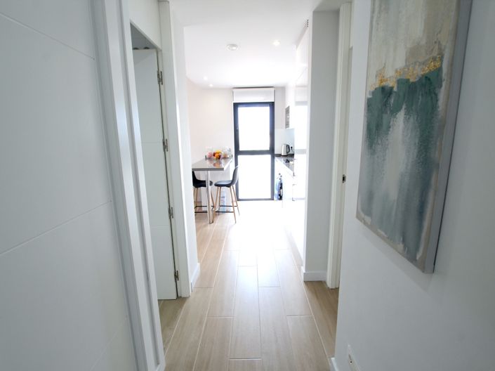 Image No.20-2 Bed Apartment for sale