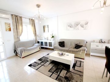 49024_fabulous_3_bed_semi_detached_property_with_use_of_a_heated_pool_020625091042_img_3293
