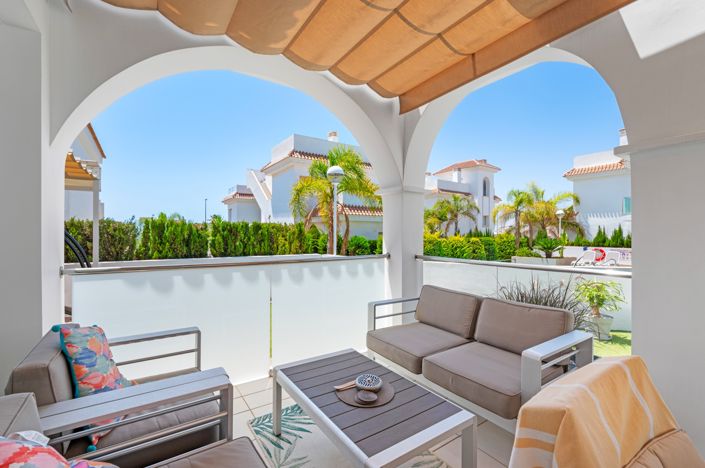 Image No.27-3 Bed Villa for sale