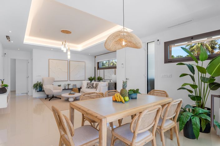 Image No.10-3 Bed Villa for sale