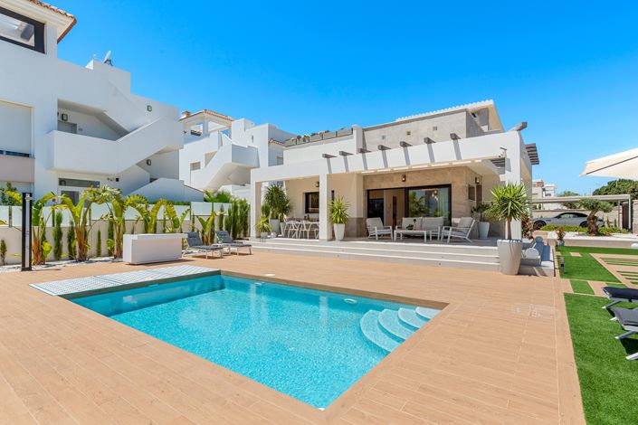 Image No.2-3 Bed Villa for sale