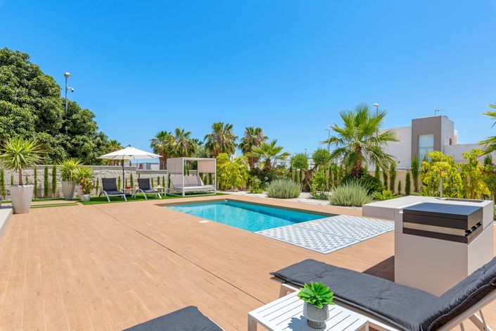 Image No.37-3 Bed Villa for sale