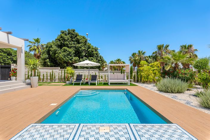 Image No.40-3 Bed Villa for sale