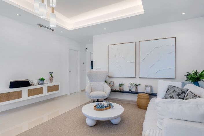 Image No.8-3 Bed Villa for sale