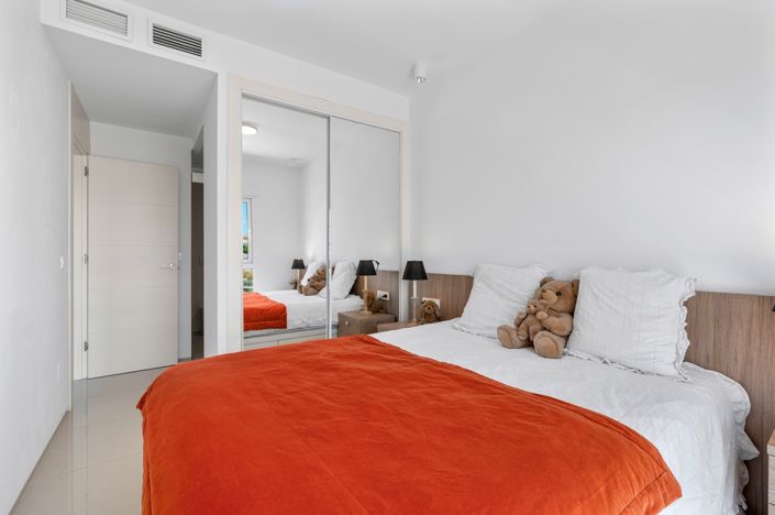 Image No.13-2 Bed Apartment for sale