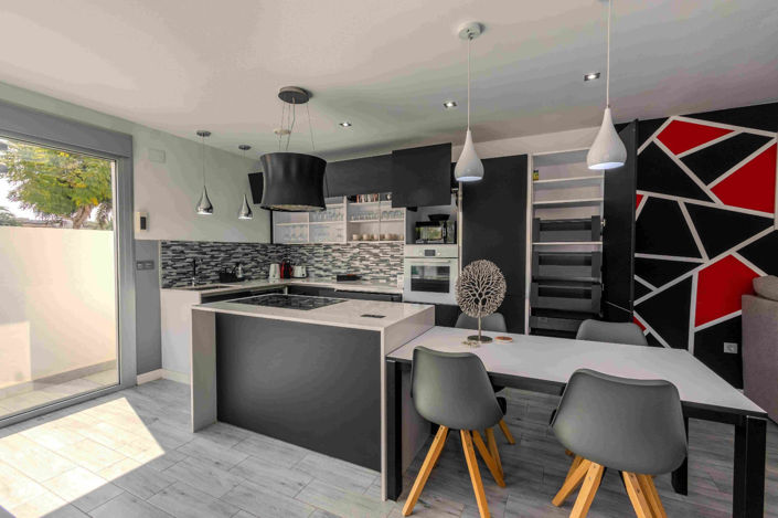 Image No.3-3 Bed Villa for sale