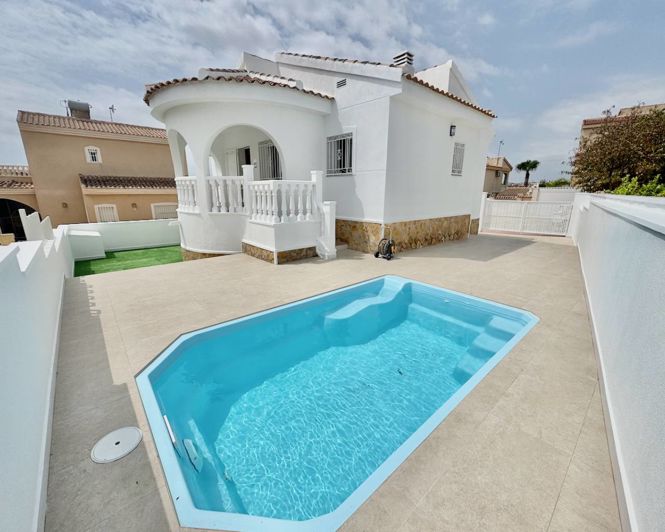 Image No.1-Villa de 2 chambres à vendre à Ciudad Quesada