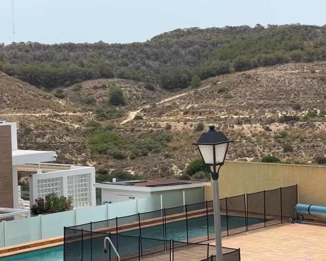 Image No.10-2 Bed Villa for sale